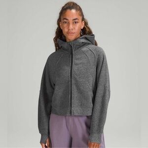 Women's Scuba Cropped Dark Gray Lululemon Sweatshirt
Size M/L
